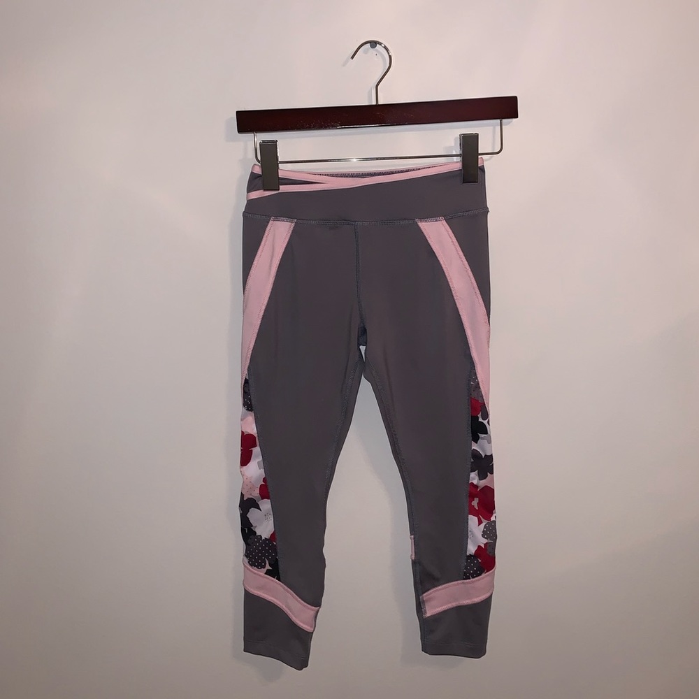 Avia Gray floral leggings size girls M (7-8) - Picture 2 of 9
